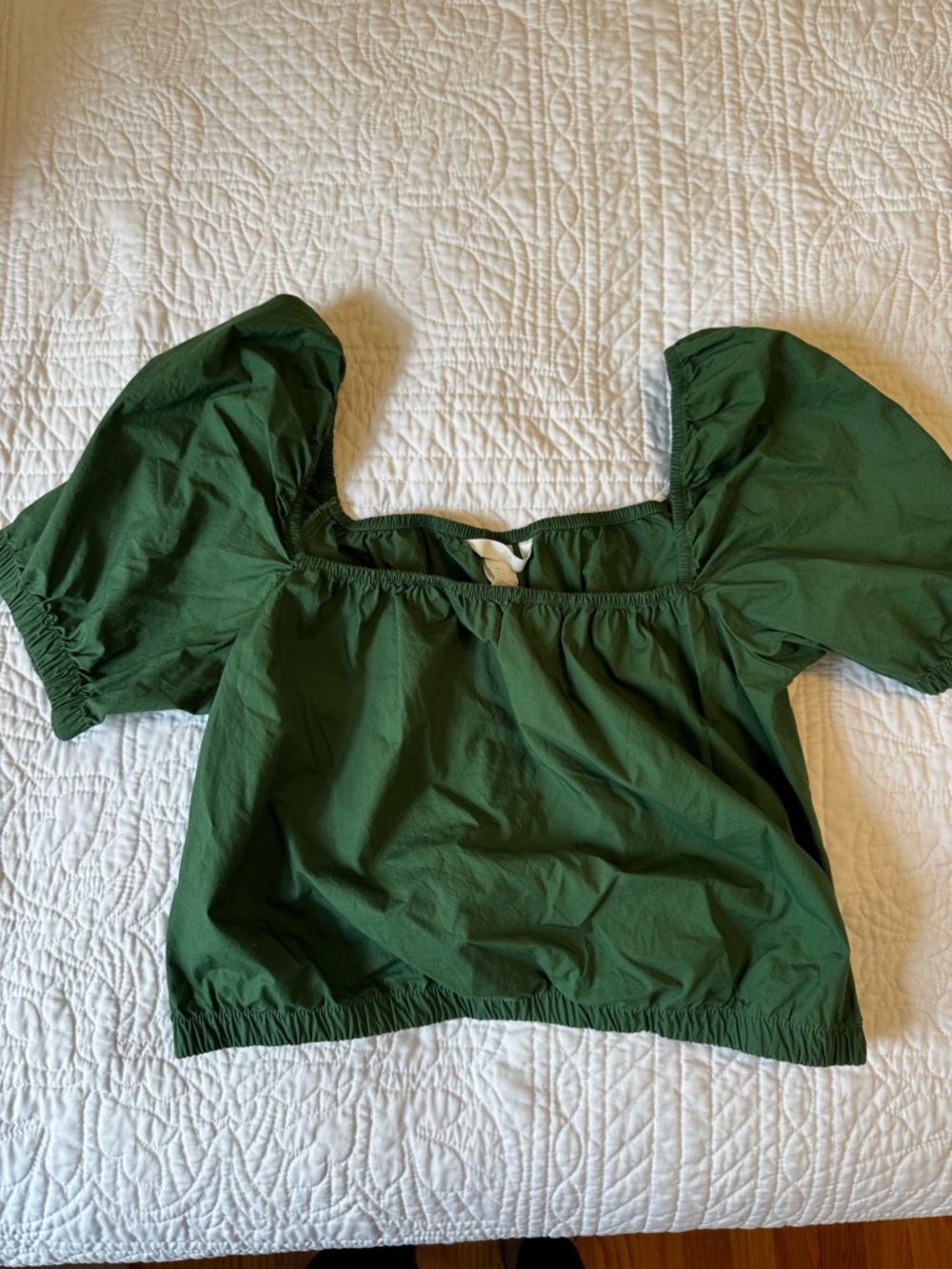 H&M Dark Green Puff Sleeve Crop Top